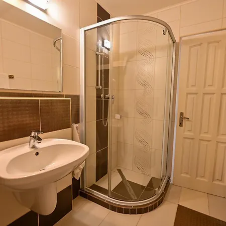 Bellavista 1 Apartman * Eger